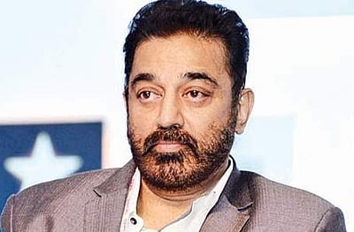 மெரீனா கடற்கரையில் சிவாஜி கணேசன் சிலை நள்ளிரவில் அகற்றம்: ராமதாஸ், இளங்கோவன் கண்டனம்