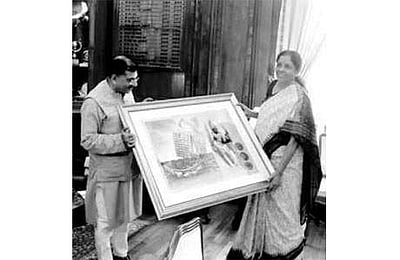 நிர்மலா சீதாராமனுடன் தருண் விஜய் சந்திப்பு