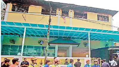 மலேசிய பள்ளி தீ விபத்து: 24 பேர் சாவு