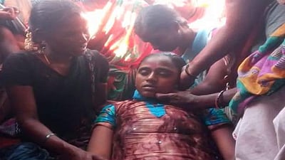 ஜெயலலிதா இருந்திருந்தால் மருத்துவ சீட்டும் கிடைத்திருக்கும்; மகளும் கிடைத்திருப்பாள்: கதறும் அனிதாவின் தந்தை சண்முகம்!