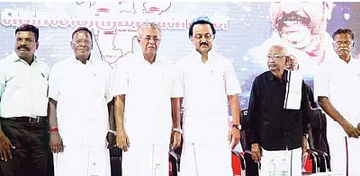 மாநில சுயாட்சியை மீட்க ஜனநாயக சக்திகள் ஒன்றிணைய வேண்டும்: பினராயி விஜயன்