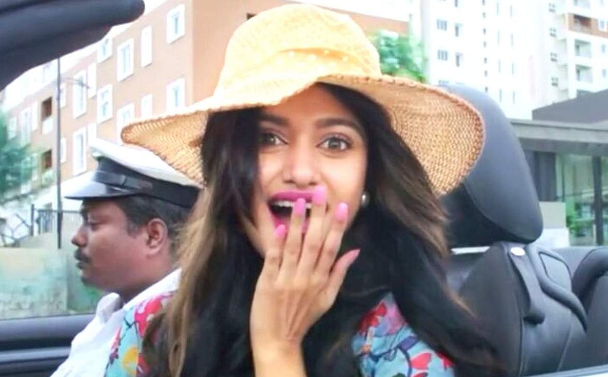 சென்னையில் ஷாப்பிங் மால் தொடக்க விழாவில் கலந்துகொள்ளும் நடிகை ஓவியா!