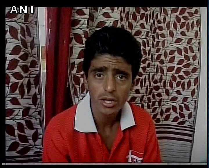 தனி ஒருவனாக வருடத்திற்கு 12 ஆயிரம் கிலோ குப்பைகளை அகற்றி ஏரி ஒன்றைக் காத்த இளைஞன்! 