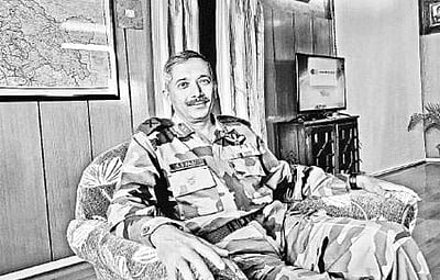 காஷ்மீரில் பயங்கரவாதிகளின் முதுகெலும்பு உடைந்துவிட்டது: பயங்கரவாத ஒழிப்புப் படைத் தலைவர் பேட்டி