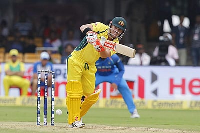 ஆஸி. சிறப்பான தொடக்கம்: 16 ஓவர்களில் விக்கெட் இழப்பின்றி 100 ரன்கள்!