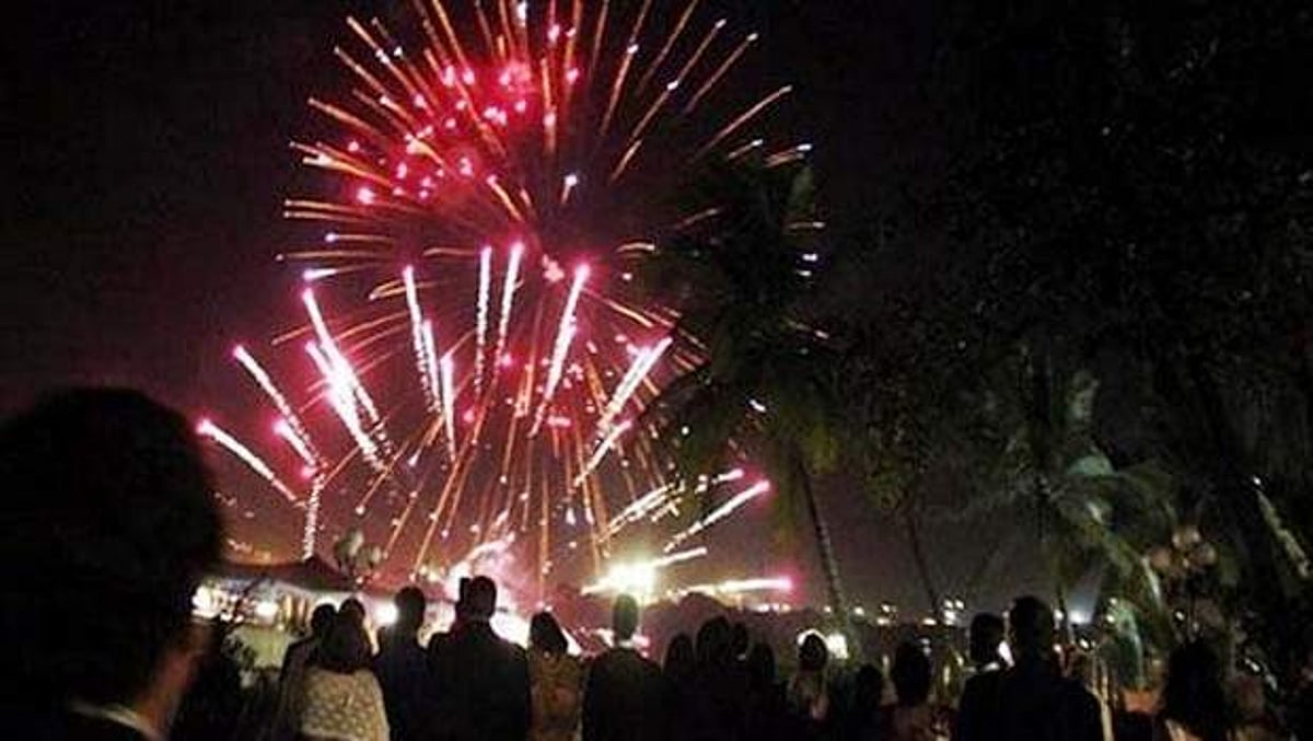 கராச்சியில் விநோதம்: புத்தாண்டு கொண்டாட்ட ஆர்வமிகுதியில் துப்பாக்கிச்சூடு!