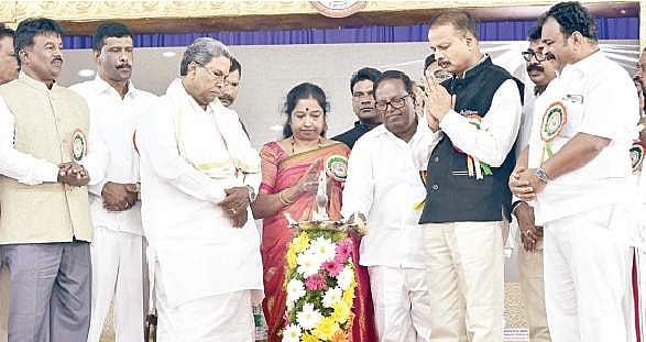 எடியூரப்பாவின் ஊழல் நினைவுக்கு வரவில்லையா?: அமித்ஷாவுக்கு முதல்வர் சித்தராமையா கேள்வி 