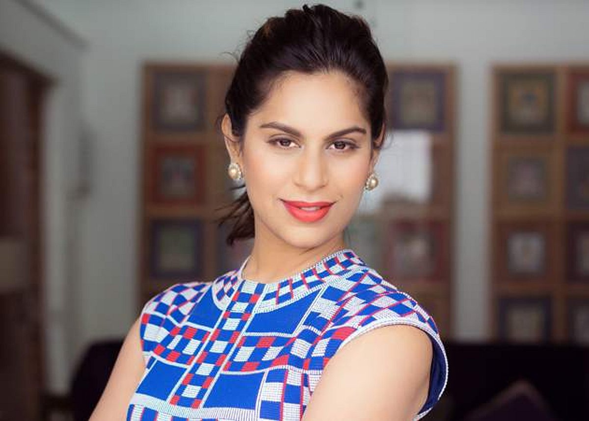 தன் ஊழியர்களுக்கு 'முதல் நாள் முதல் ஷோ' 500 சினிமா டிக்கெட் புக் செய்து தந்த அசத்தல் நிர்வாகி!