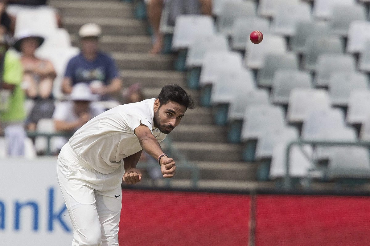 புவனேஸ்வர் நீக்கம்: ரசிகர்கள் கொந்தளிப்பு!