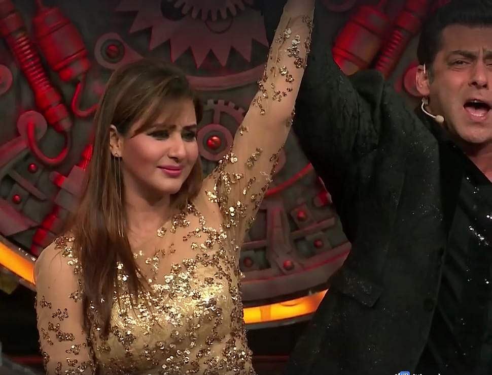 ஹிந்தி பிக் பாஸ் வெற்றியாளர் ஆன நடிகை ஷில்பா ஷிண்டே!