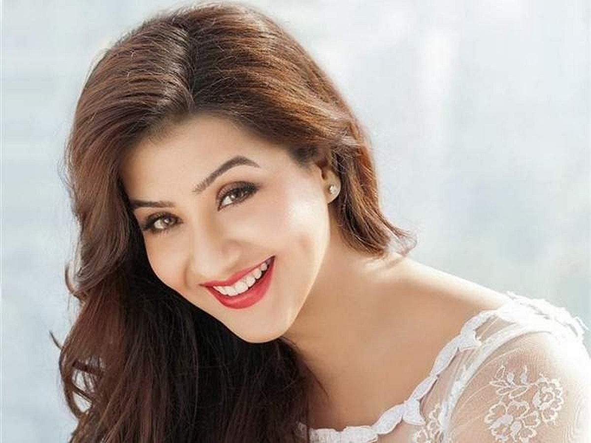 பாலியல் தொல்லை எதிரொலி: தொலைக்காட்சித் தொடர்களில் நடிக்க மாட்டேன் என பிக் பாஸ் வெற்றியாளர் பேட்டி