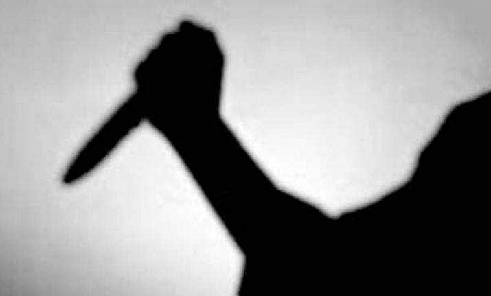 ஒன்றாம் வகுப்பு மாணவனை கத்தியால் குத்திய சக பள்ளி மாணவி! 