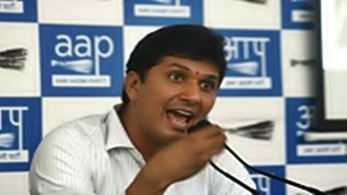 எங்கள் மீதான நடவடிக்கை நரேந்திர மோடிக்கு தேர்தல் ஆணையர் செய்யும் பதில் மரியாதை: ஆம் ஆத்மி குற்றச்சாட்டு