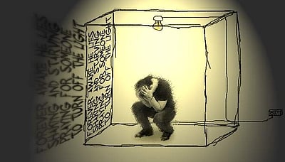 இருட்டறையில் ஆண்களை அடைத்துப் பெறுவதா பெண் சுதந்திரம்? ஆண்களின் கண்ணீரை துடைப்பதும் பெண்ணியம் தான்!