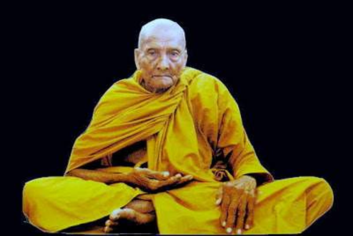 இறந்து இரண்டு மாதங்களுக்குப் பிறகும் ‘புன்னகை முகத்துடன்’ காணப்பட்ட பெளத்த துறவி!