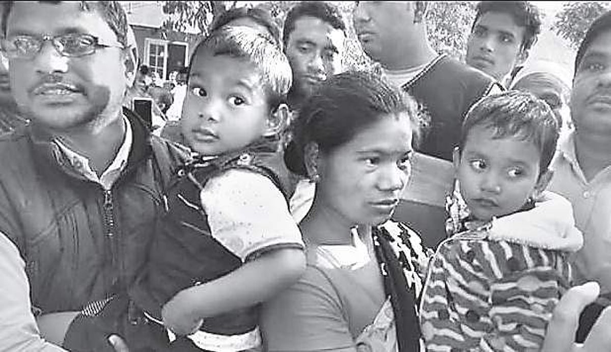 பிரசவத்தின் பொழுது இடம்மாறிய குழந்தைகள்: நீதிமன்றத்தின் நெகிழ்ச்சித் தீர்ப்பு என்ன தெரியுமா?