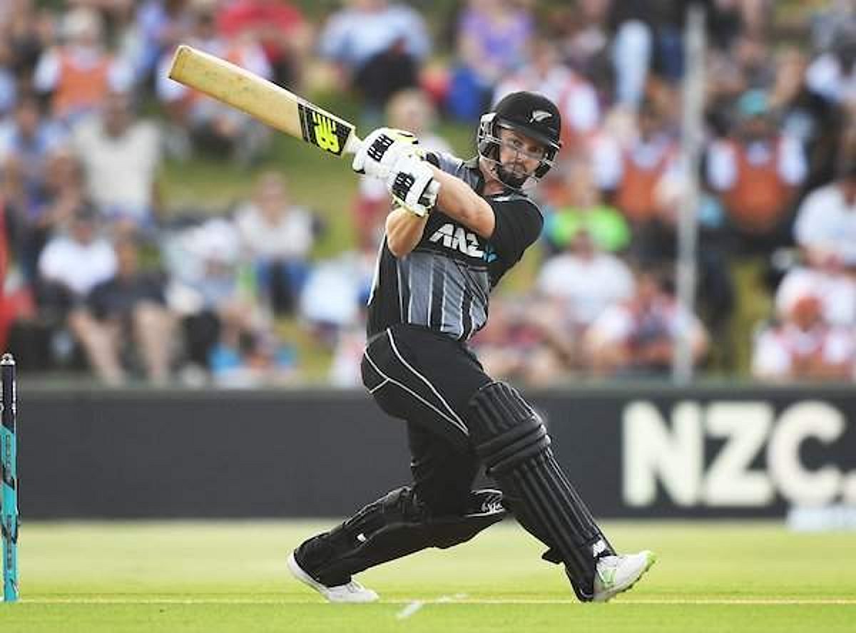 3-வது டி20 சதமடித்த நியுஸிலாந்து வீரர் காலின் மன்ரோ! புதிய உலக சாதனை!