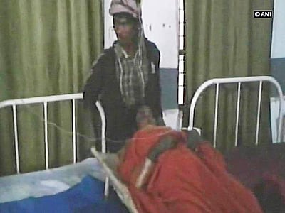 ஆதார் இல்லாததால் அனுமதியில்லை: மருத்துவமனை வாசலில் பெண்ணுக்குப் பிரசவம்! 