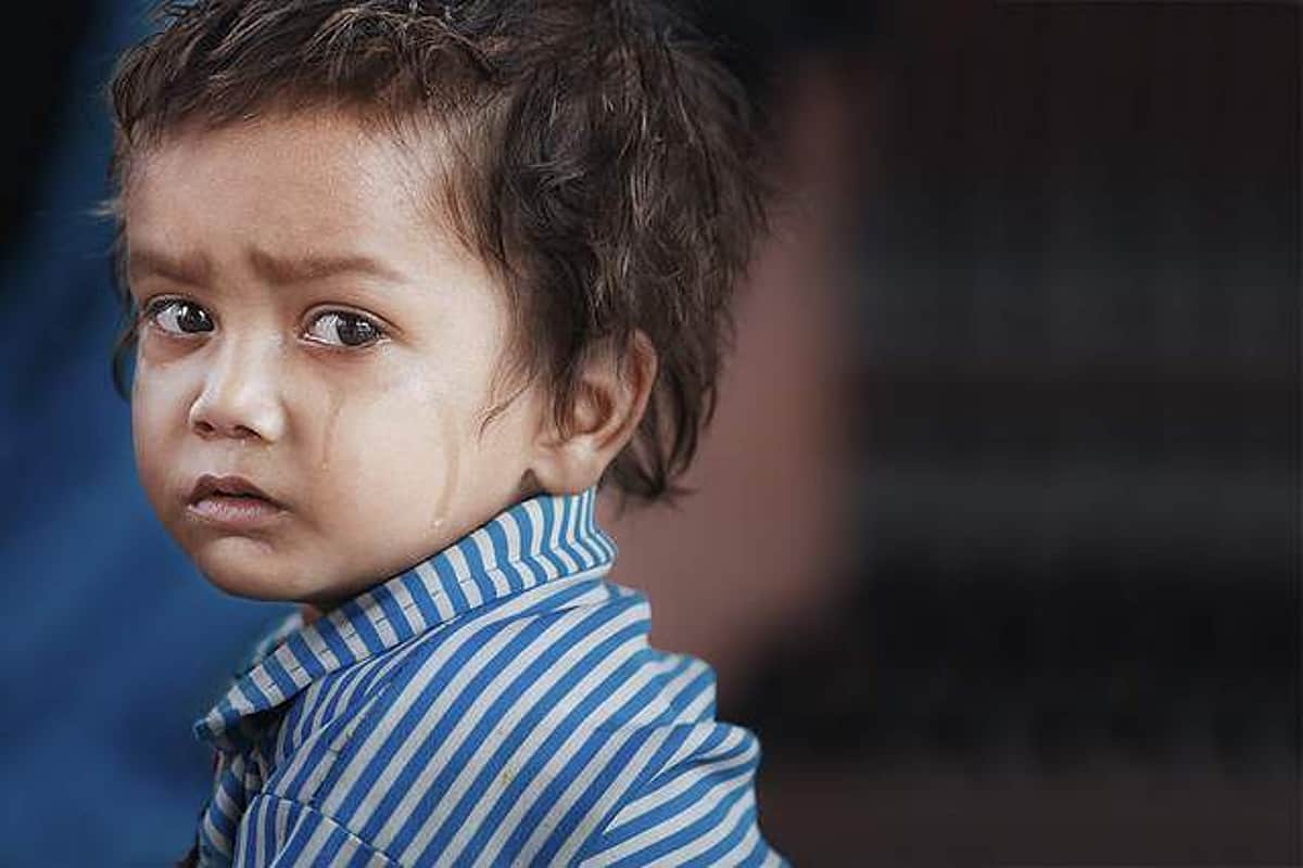 சைக்கோ பெற்றோர் VS அப்பாவிக் குழந்தைகள்!