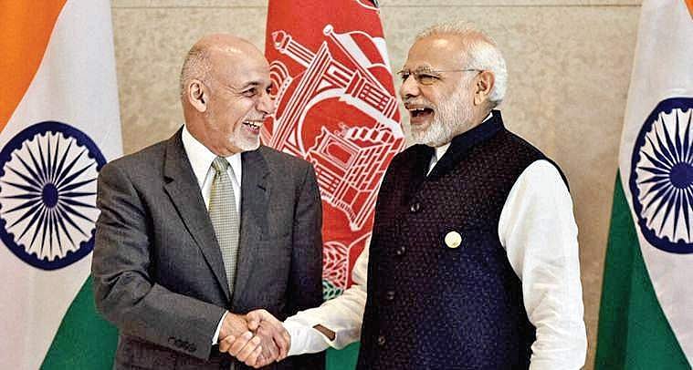 காபூல் தாக்குதல்: மோடியுடன் பேசிய ஆப்கான் அதிபர், பாகிஸ்தான் பிரதமருடன் பேச மறுப்பு