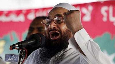 அமெரிக்க அழுத்தம் எதிரொலி: ஹபீஸ் சயீத்தின் 'ஜமாத்-உத்-தவா' பயங்கரவாத இயக்கம் என பாகிஸ்தான் அறிவிப்பு! 