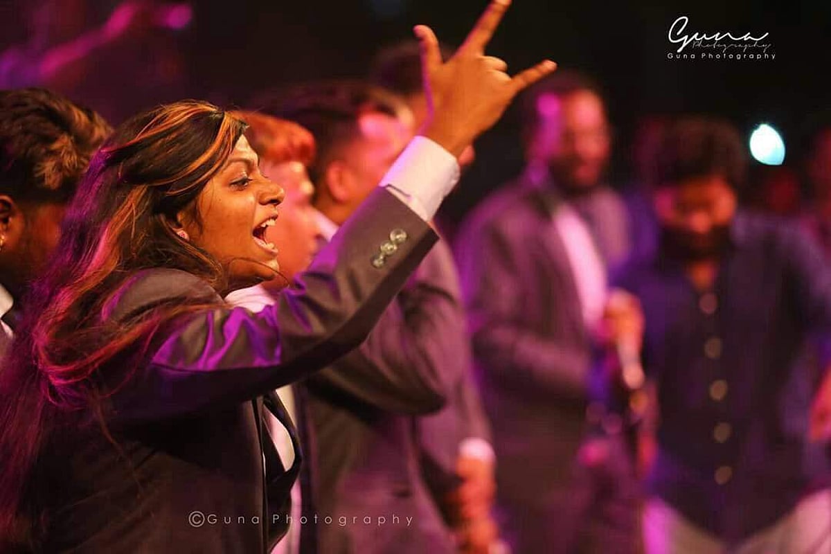 இயக்குநர் பா. இரஞ்சித்தின் தி கேஸ்ட்லெஸ் கலெக்டிவ் இசை நிகழ்ச்சி: விடியோ & புகைப்படங்கள்!