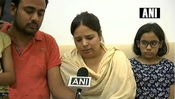 உத்தரப்பிரதேச அரசு மீது நம்பிக்கை உள்ளது: ஆப்பிள் நிறுவன ஊழியரின் குடும்பத்தினர்