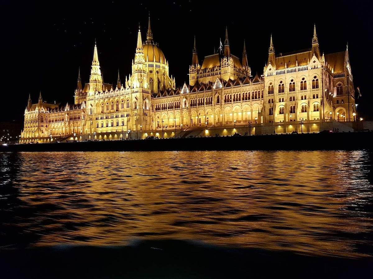 உலக சுற்றுலா தினப்போட்டியில் இரண்டாம் பரிசு பெறும் கட்டுரை... தினமணி வாசகர் ஆத்மநாதனின் ஐரோப்பிய பயண அனுபவங்கள்!