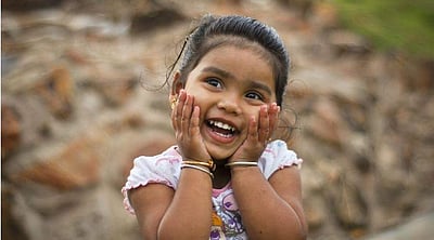 தேவதைகளா? ராட்சஸிகளா? யாரிவர்கள்?!