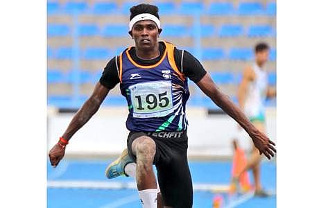 தமிழனென்று  சொல்லடா தலை நிமிர்ந்து நில்லடா: தமிழக வீரருக்கு கமல் பாராட்டு