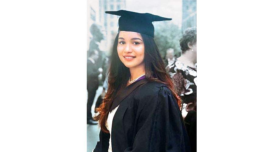 சச்சின் மகள் டாக்டர்