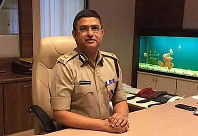 ராகேஷ் அஸ்தானா மீதான புகாரை விசாரிக்க தனிக்குழுவை நியமித்த சிபிஐ