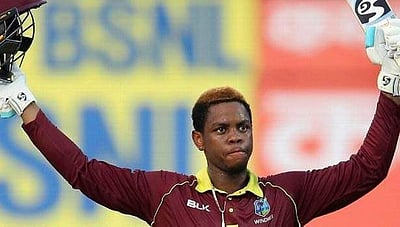 முதல் ஒரு நாள் கிரிக்கெட் போட்டி:  ஹெட்மயர் சதம்; இந்தியாவுக்கு 323 ரன்கள் வெற்றி இலக்கு 