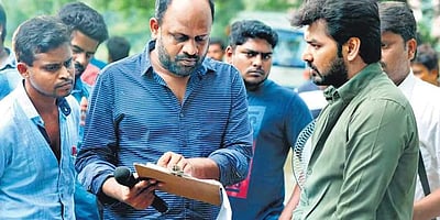 டபுள் மீனிங் வசனங்கள் இல்லாத படம் இது! ஜருகண்டி இயக்குநர் பிச்சுமணி மற்றும் தயாரிப்பாளர் நிதின் சத்யாவுடன் நேர்காணல்!