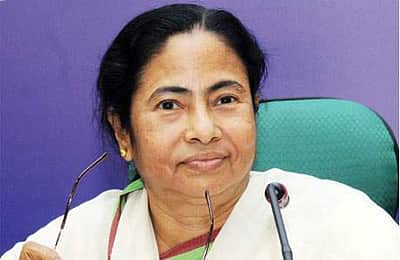 கொல்கத்தாவில் பெண்களின் பாதுகாப்பை உறுதிசெய்ய மமதா புதிய அறிவிப்பு!
