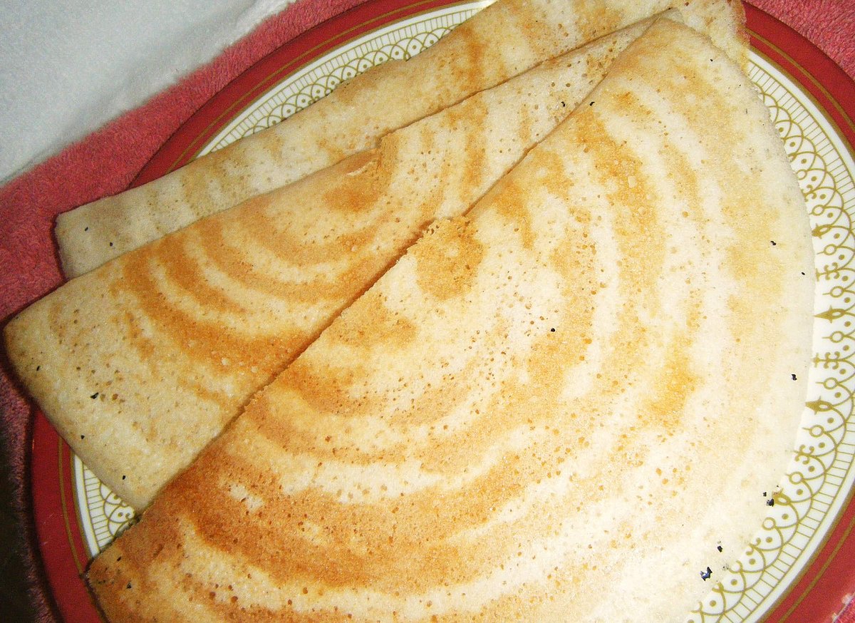 தோசை, அப்பளம், பூரி மீந்து போனால் மறுநாள் அதை சாப்பிடத் தகுந்ததாக மாற்ற சூப்பர் டிப்ஸ்!