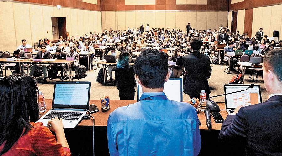 மாணவர்கள் பங்கேற்கும்  சர்வதேச மாநாடு!