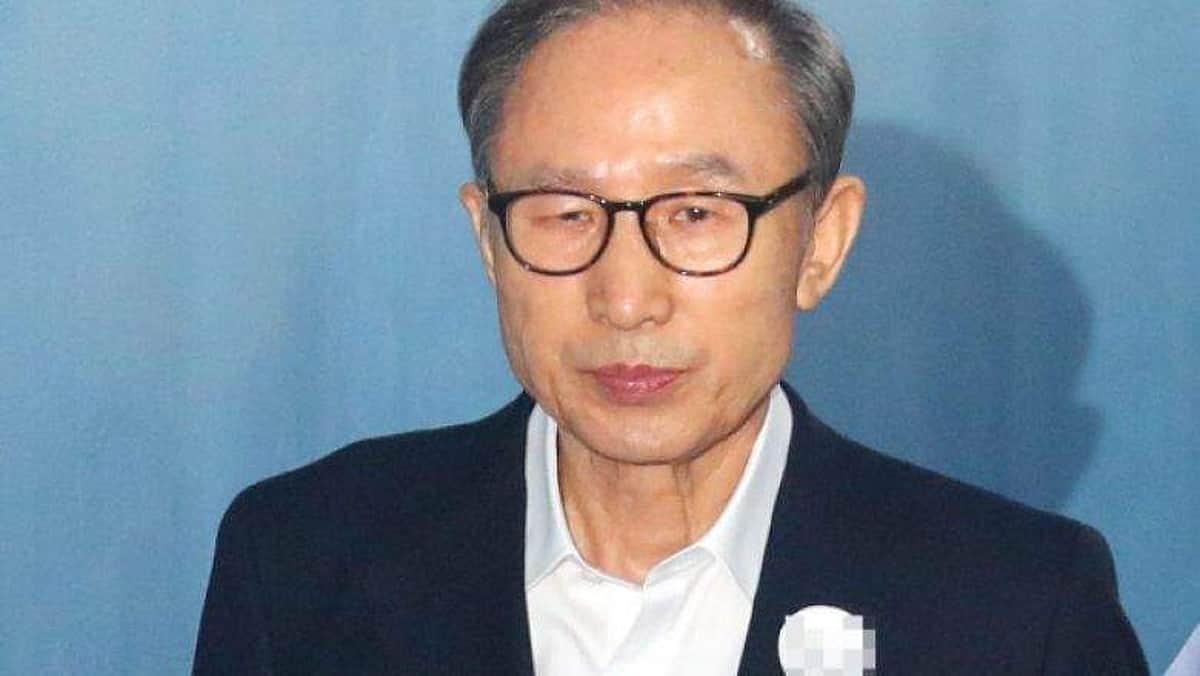 ஊழல் வழக்கில் தென் கொரிய முன்னாள் அதிபருக்கு 15 ஆண்டு சிறை; ரூ. 8 கோடி அபராதம்