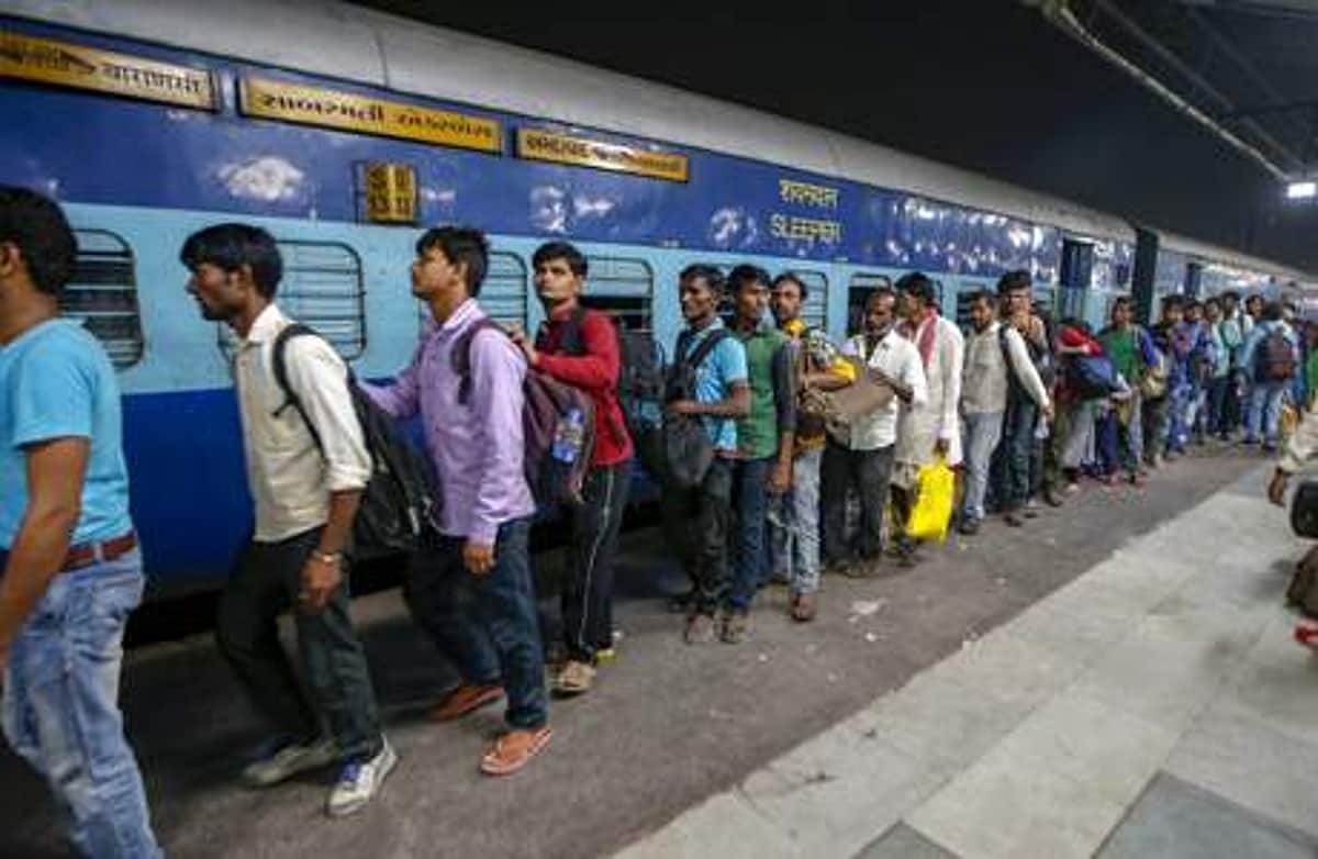 சென்னையிலிருந்து சொந்த ஊர்களுக்குப் படையெடுக்கும் புலம்பெயர் தொழிலாளர்கள்! காரணம்?