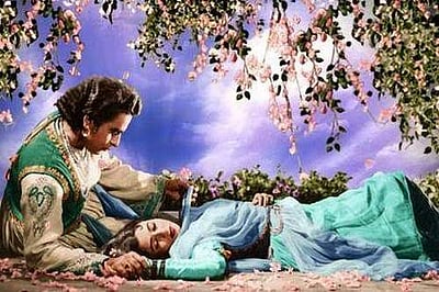 13. மலரினும் மெல்லிது.. - 4