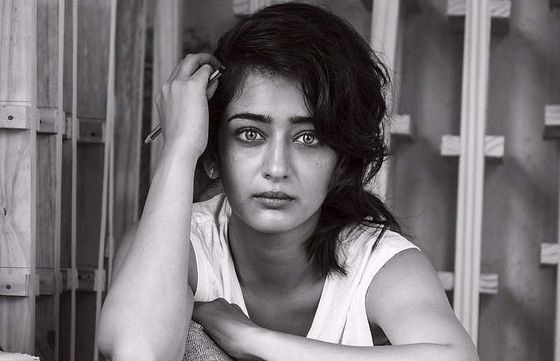 இணையத்தில் கசிந்த அக்‌ஷரா ஹாசனின் தனிப்பட்ட புகைப்படங்கள்: முன்னாள் காதலர் காரணமா?