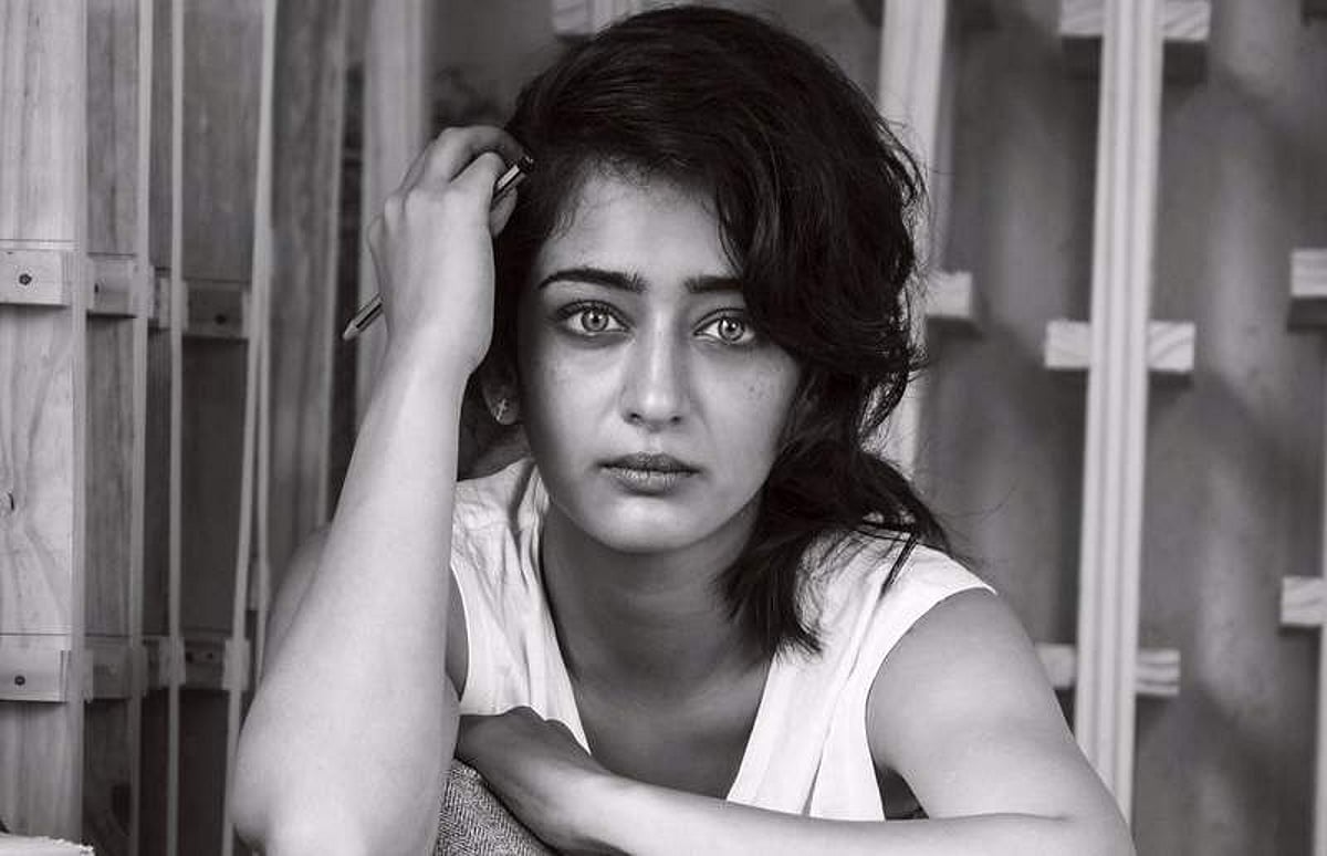 இணையத்தில் கசிந்த அக்ஷரா ஹாசனின் தனிப்பட்ட புகைப்படங்கள்: முன்னாள் காதலர் காரணமா?