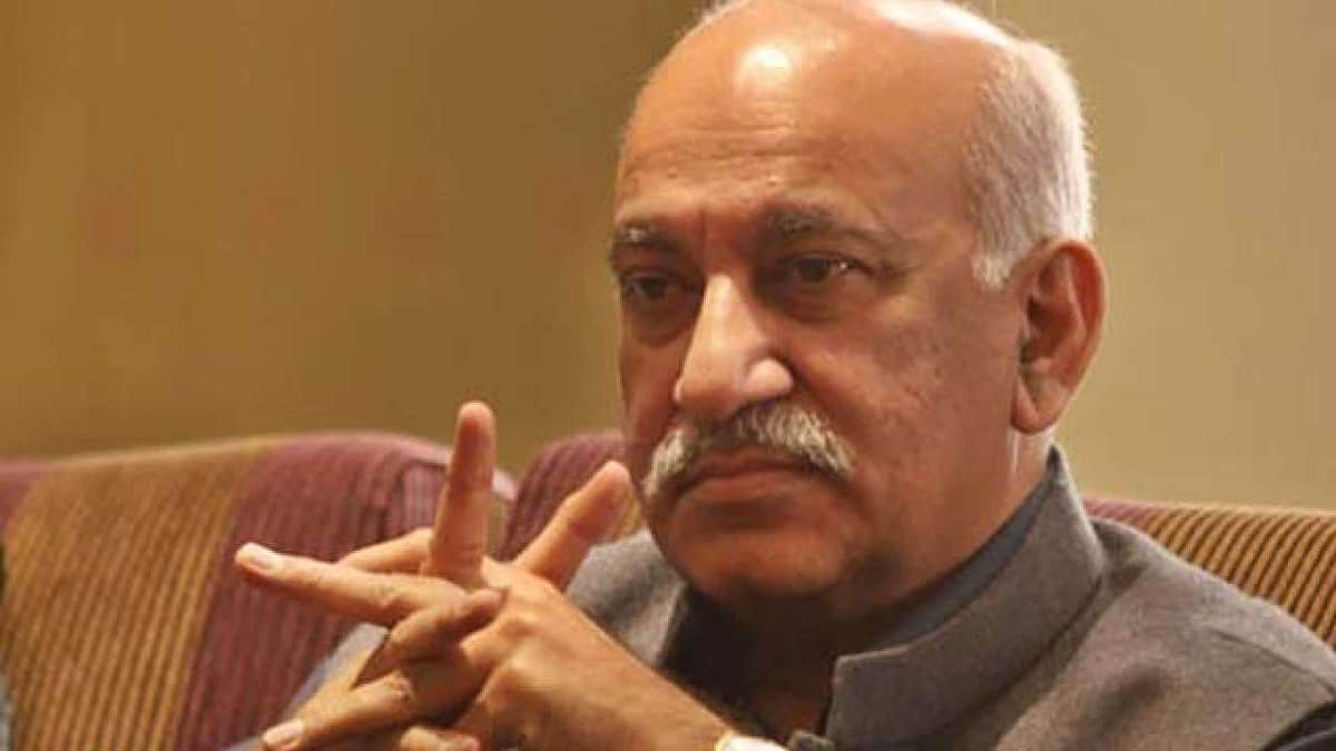 இரு தரப்பு ஒப்புதலுடன் நிகழ்ந்த உறவு அது: புதிய 'மீ டு' புகாருக்கு முன்னாள் மத்திய அமைச்சர் பதில் 