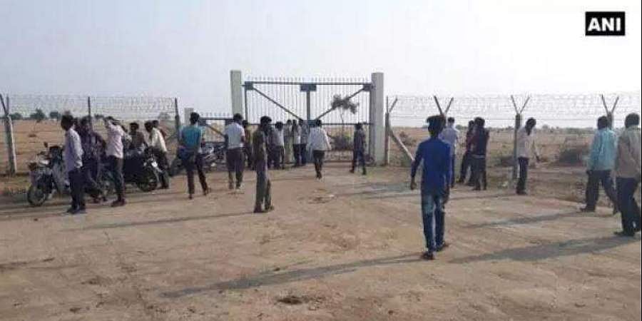 மகாராஷ்டிராவில் ராணுவ குடோனில் குண்டு வெடித்து 6 பேர் பலி; 10 பேர் காயம்