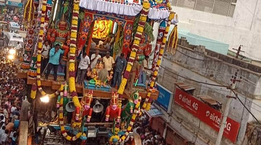 அண்ணாமலையார் கோவில் மகா தேரோட்டம்