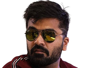 கஜா புயல் நிவாரண நிதிக்கு செல்போன் நிறுவனங்கள் வழியாக நிதி திரட்டலாம்: சிம்பு யோசனை