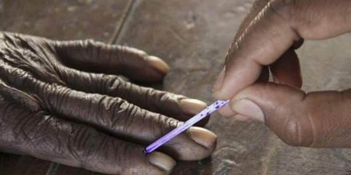 நாட்டுப்பற்றெல்லாம் சினிமாவுக்குத்தான்: ஓட்டுப் போடாமல் பிரபல நடிகர் டிமிக்கி