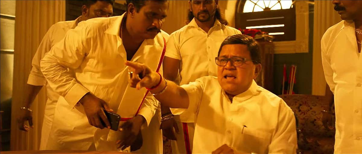 சர்கார் திரைப்படம் நடிகர் விஜய்க்கு இன்னொரு மகுடம்! நடிகர் ராதாரவி பேட்டி (விடியோ)