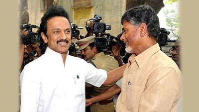 சென்னையில் மு.க.ஸ்டாலினுடன் ஆந்திர முதல்வர் சந்திரபாபு நாயுடு சந்திப்பு 