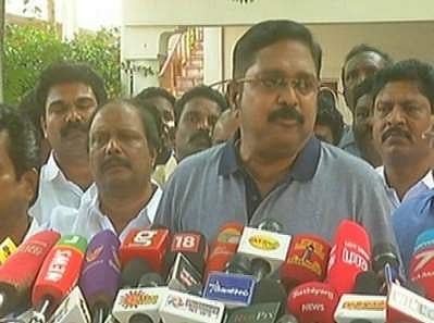 திருவாரூர் தொகுதி வேட்பாளர் நாளை அறிவிக்கப்படுவார்: சசிகலாவை சந்தித்த பின்னர் தினகரன் பேட்டி 